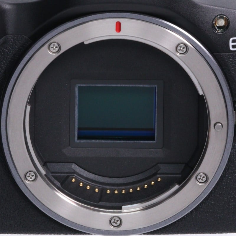 EOS R100 ボディー