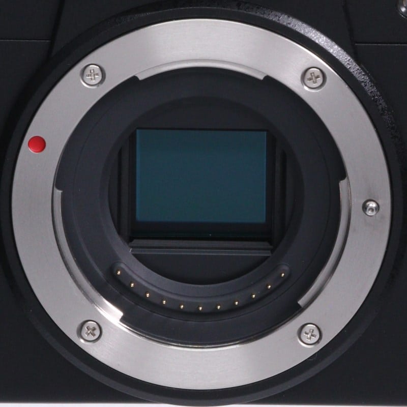 LUMIX G100D ボディ DC-G100D