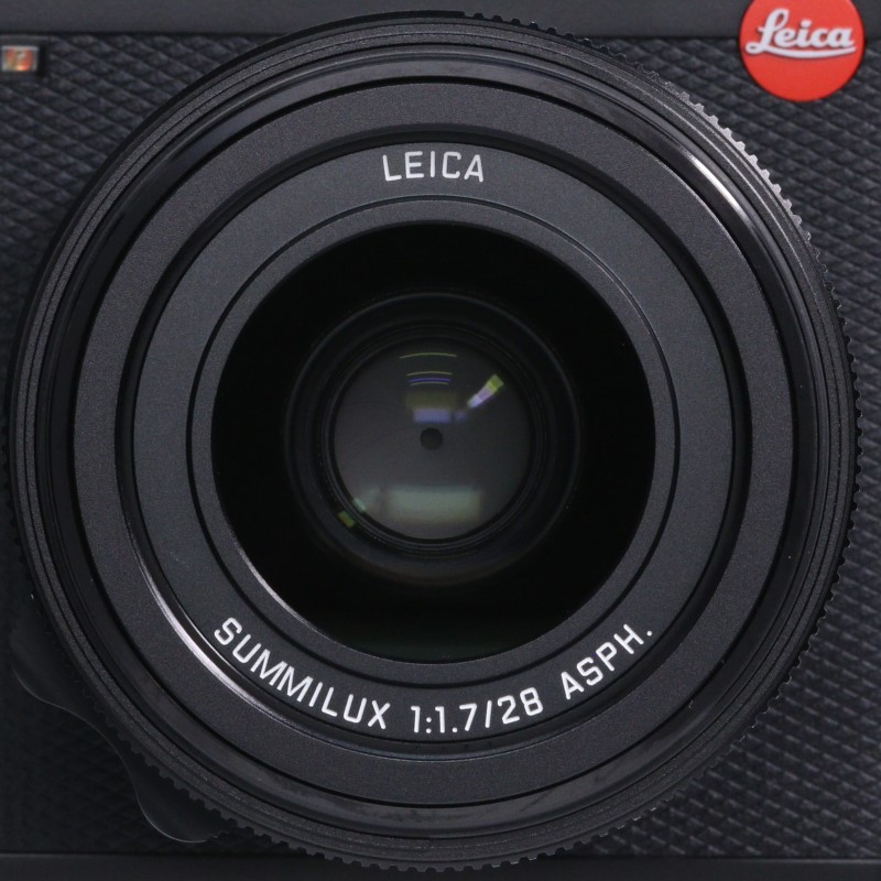 ライカQ3