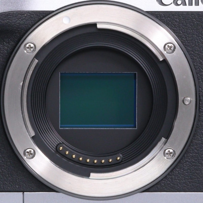 EOS M6 ボディー シルバー