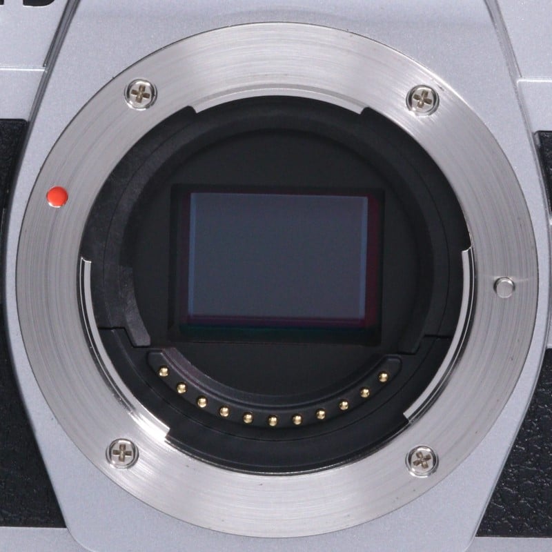 OM-D E-M10 Mark IV ボディー シルバー