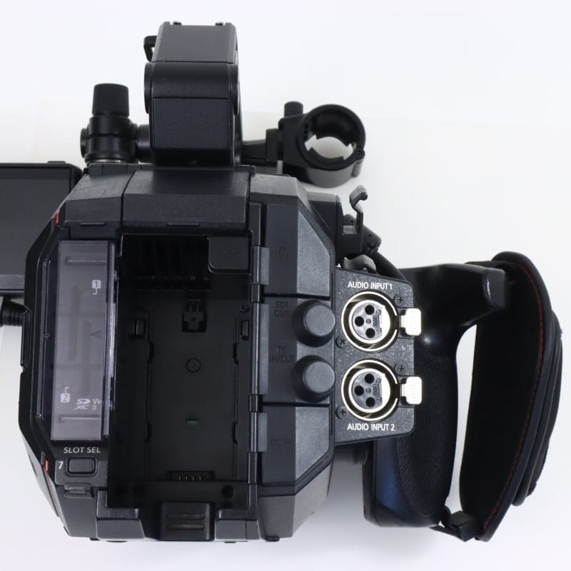 AU-EVA1 [メモリーカード・カメラレコーダー]