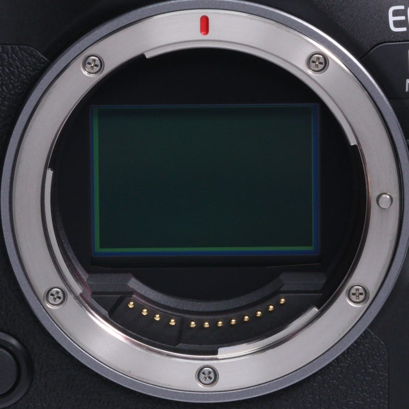 EOS R6 Mark III ボディー