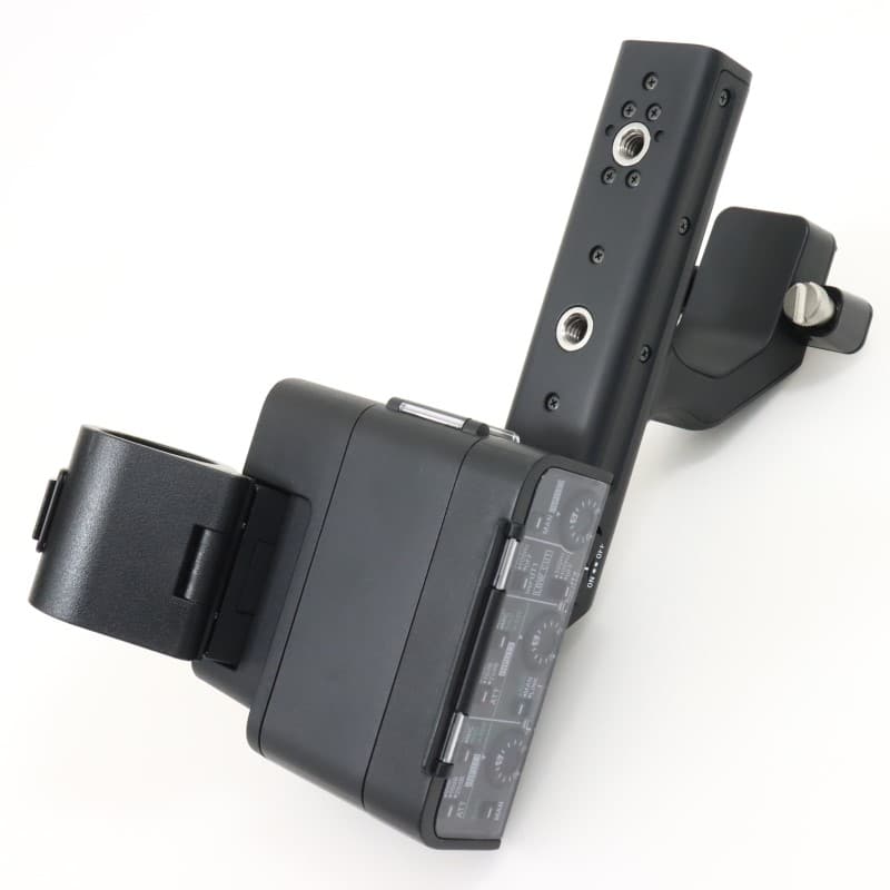 FX30 XLRハンドルユニット同梱モデル ILME-FX30