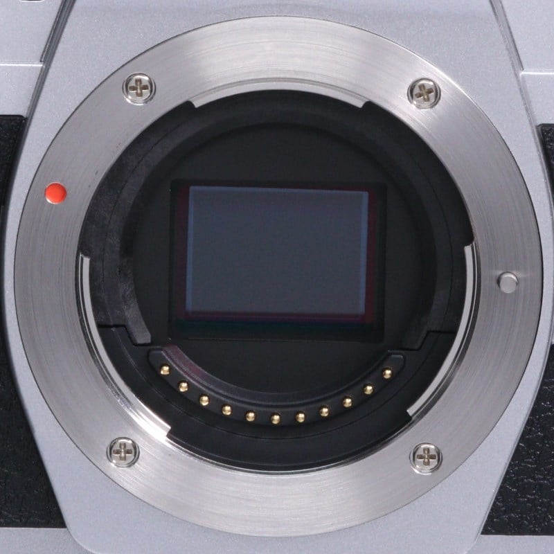 OM-D E-M10 Mark IV ボディー シルバー