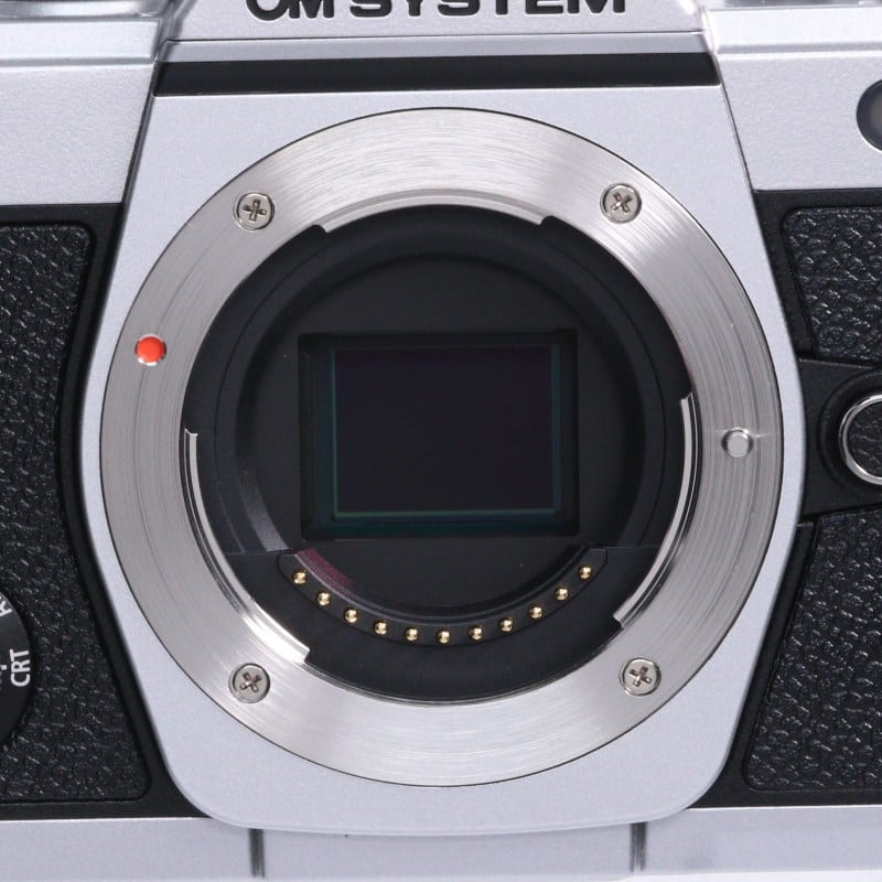 OM SYSTEM OM-3 ボディー シルバー