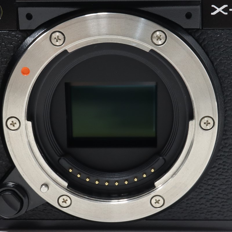FUJIFILM X-S10