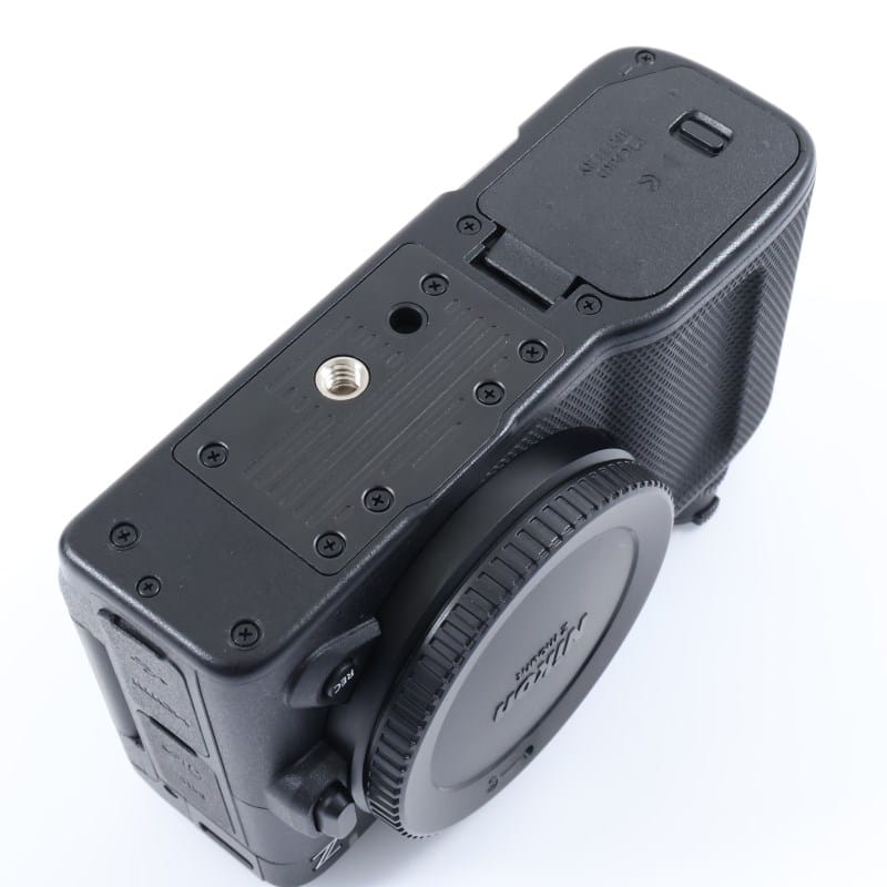 Nikon ZR ボディ AB+ランク 中古｜フジヤカメラ