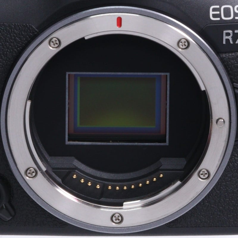 EOS R7 ボディー