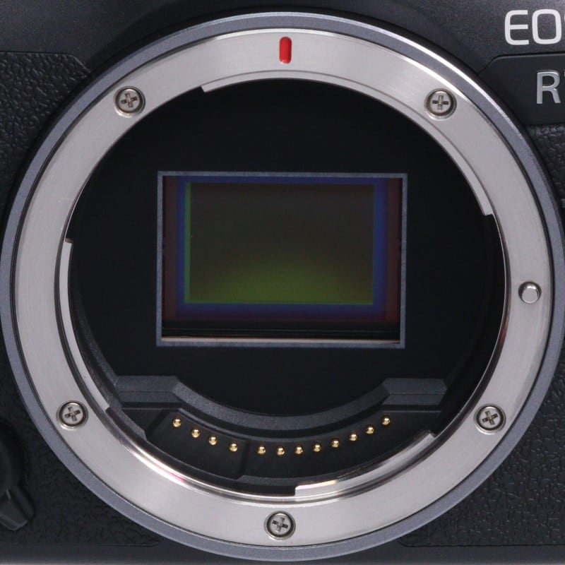 EOS R7 ボディー
