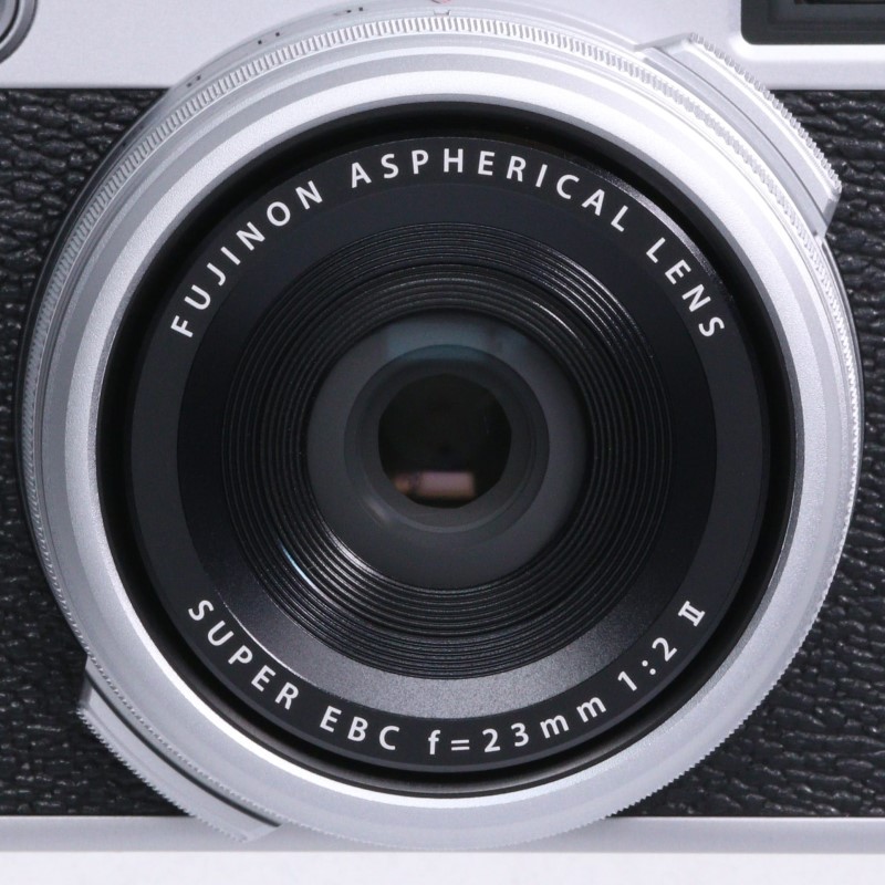FUJIFILM X100VI ボディ シルバー