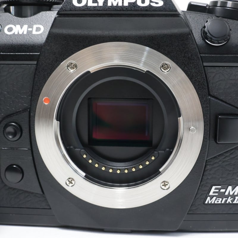 OM-D E-M1 Mark III ボディー