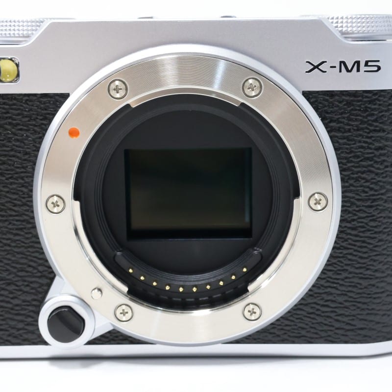 FUJIFILM X-M5 ボディ シルバー