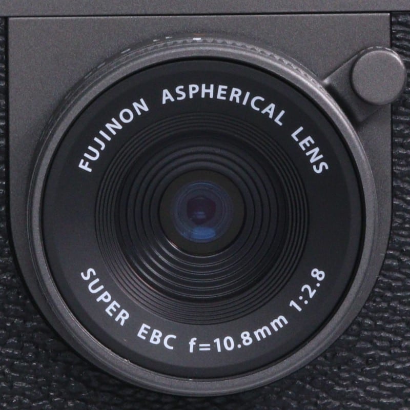 X half (FUJIFILM X-HF1) チャコールシルバー
