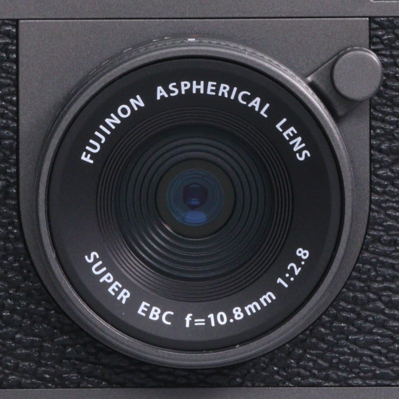X half (FUJIFILM X-HF1) チャコールシルバー
