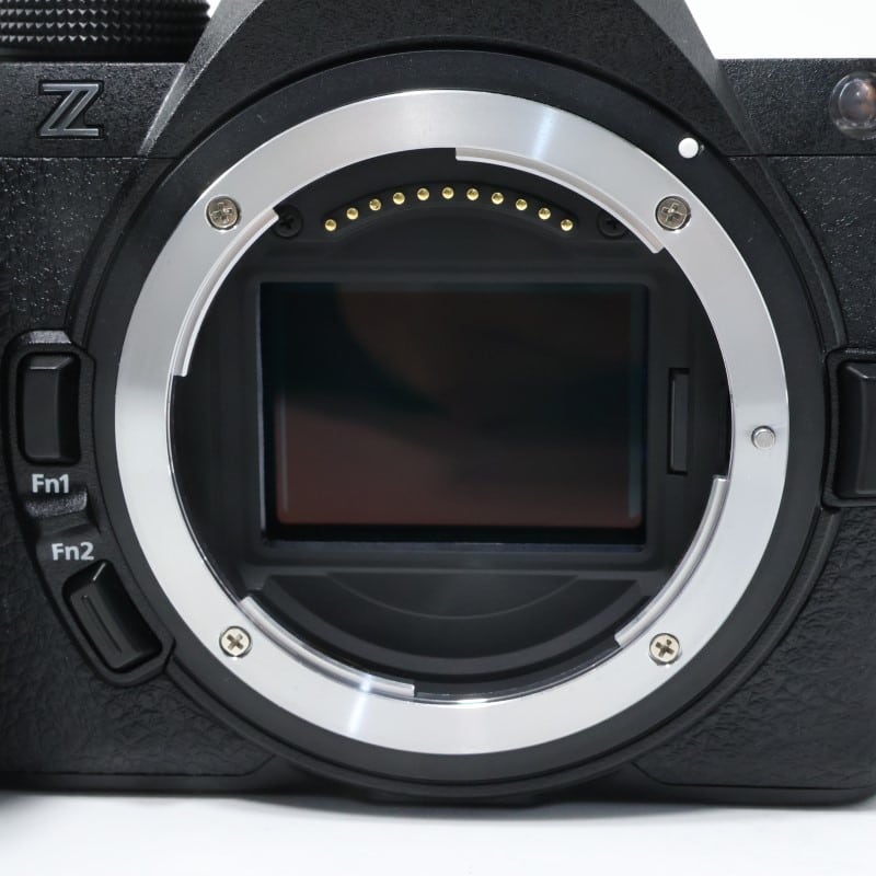 Z5II ボディ