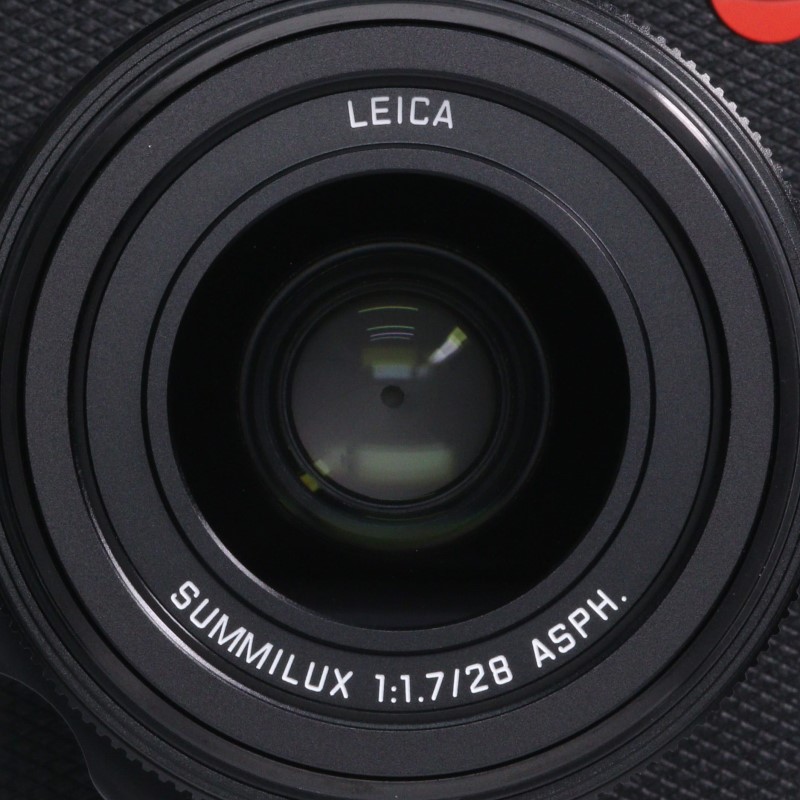 ライカQ3