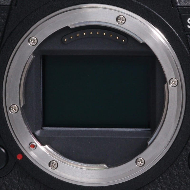 LUMIX S1R ボディ DC-S1R-K