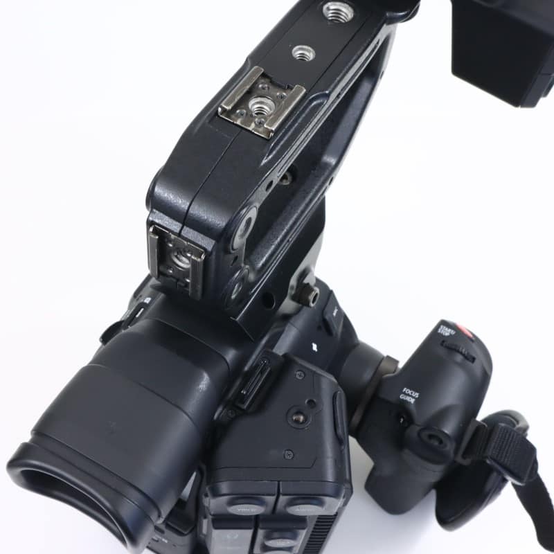 EOS C300 Mark II ボディー