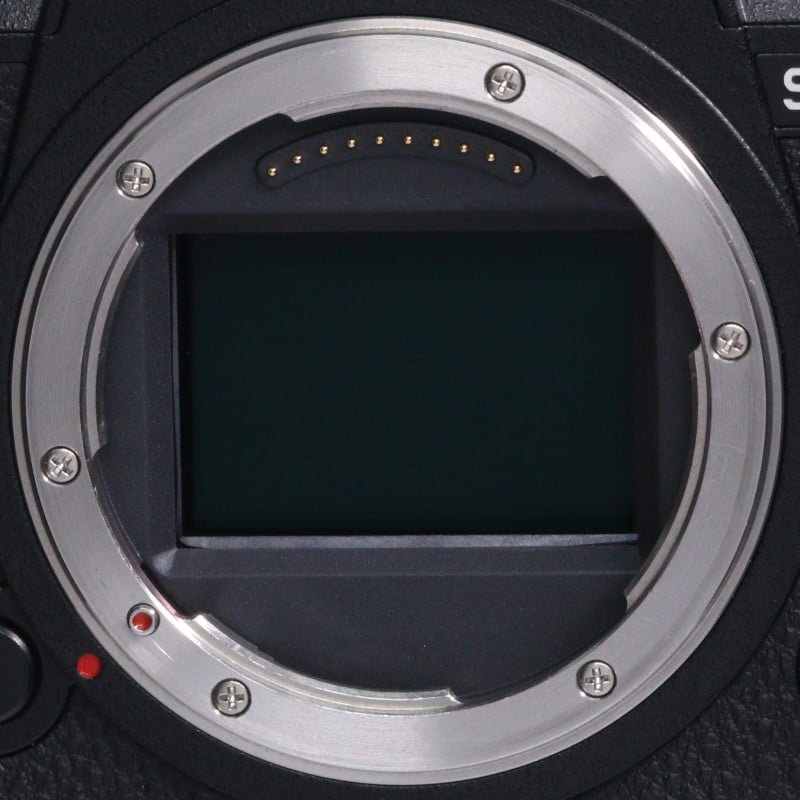 LUMIX S1R ボディ DC-S1R-K