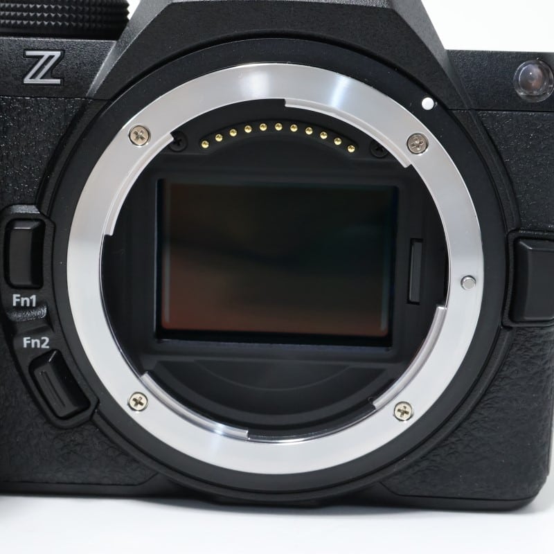 Z5II ボディ
