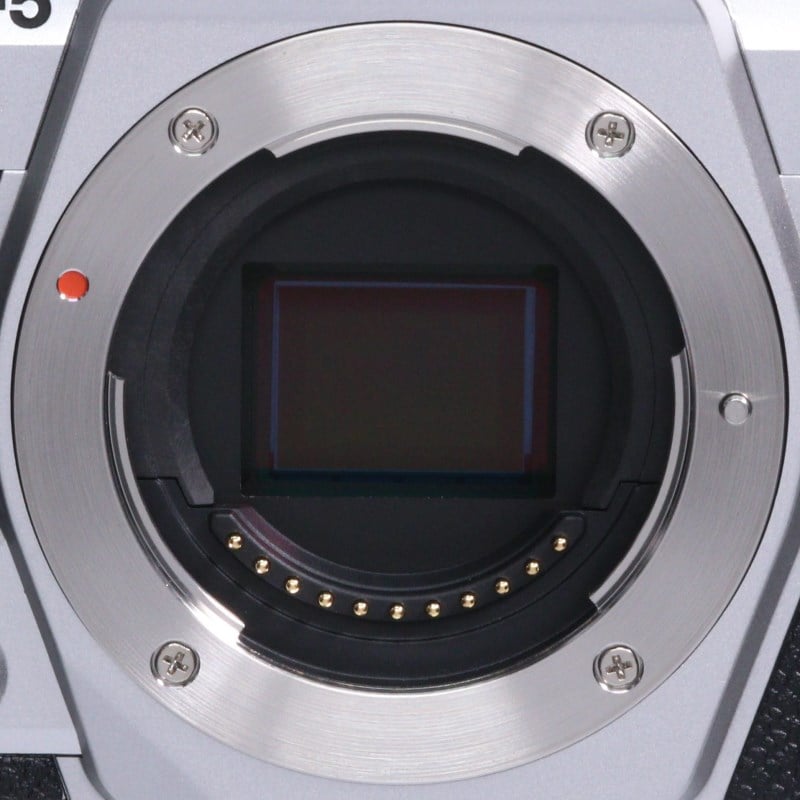 OM SYSTEM OM-5 Mark II ボディー シルバー