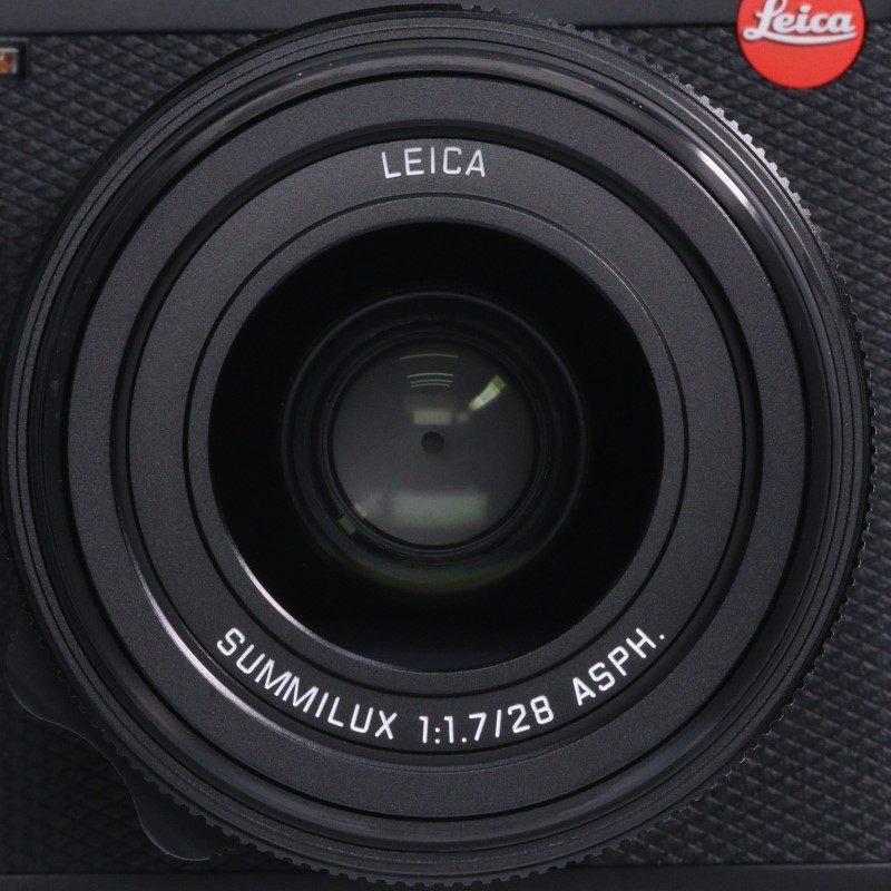 ライカQ3