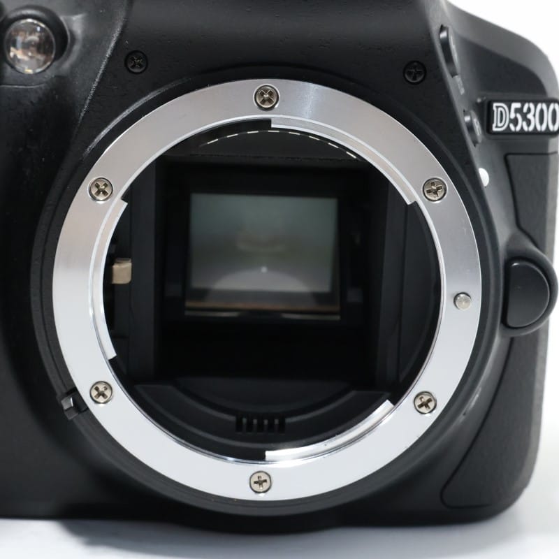 Nikon D5300 ボディ ニコン Nikon D5300 ボディ デジタル一眼レフカメラ Wi-Fi搭載