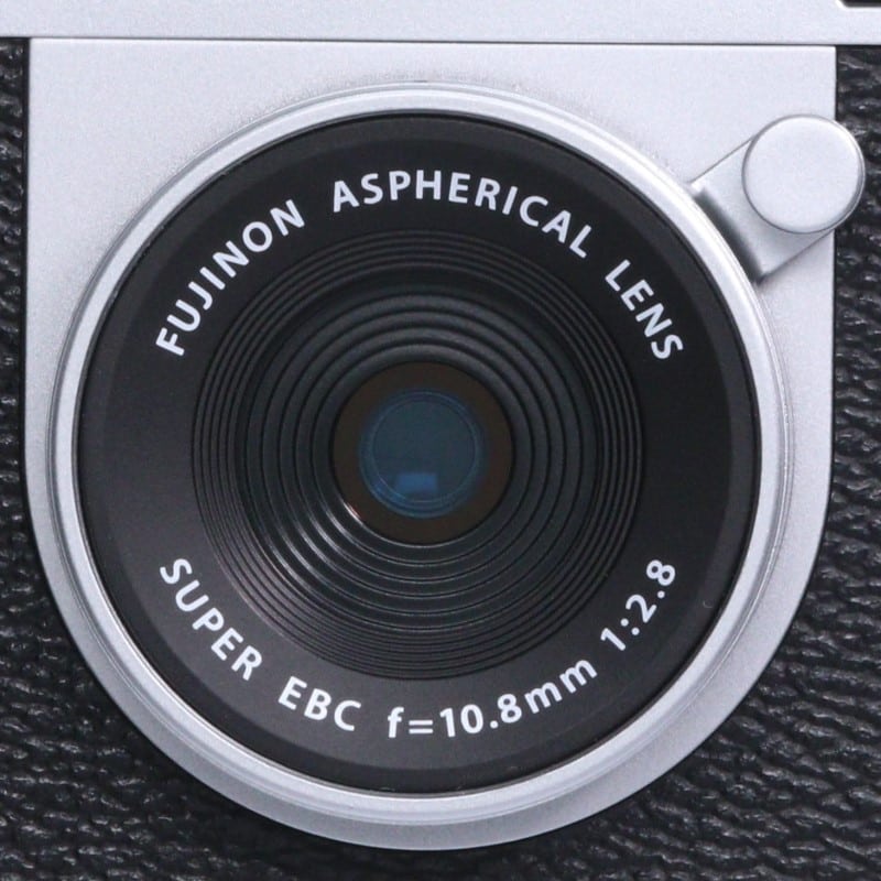 X half (FUJIFILM X-HF1) シルバー