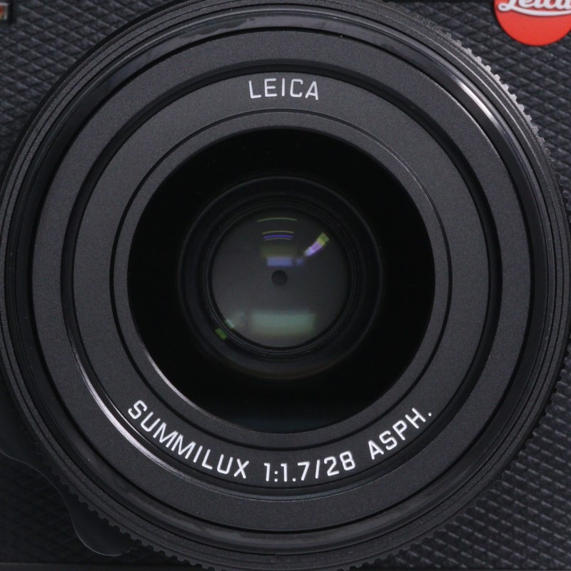ライカQ3