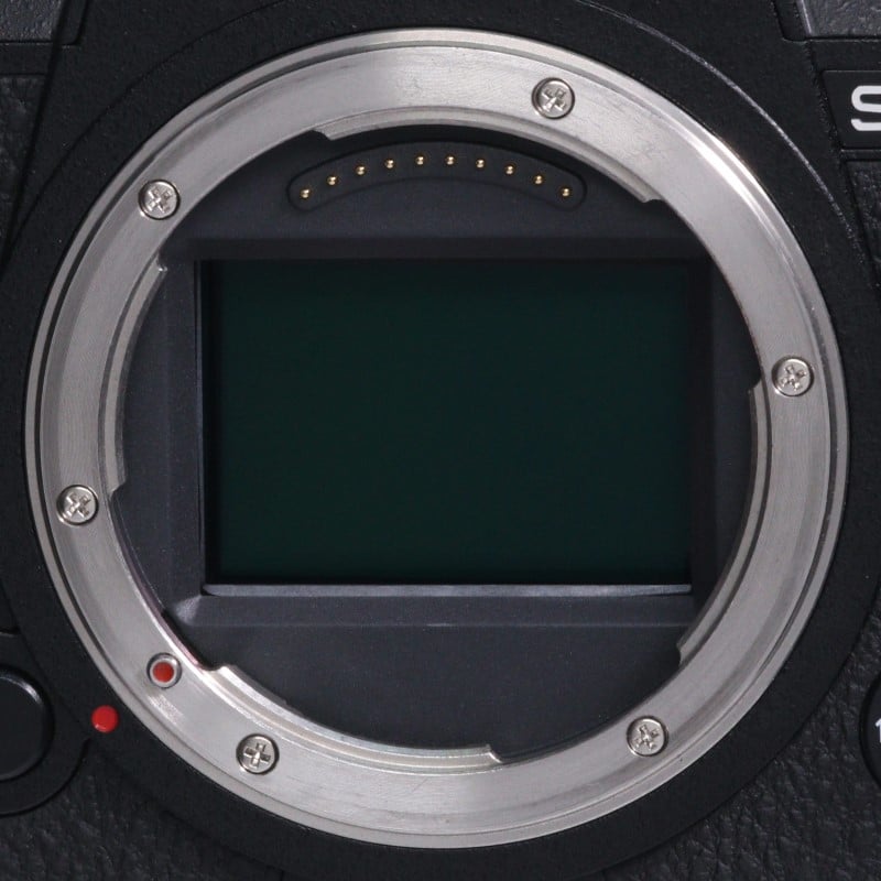 LUMIX DC-S1R