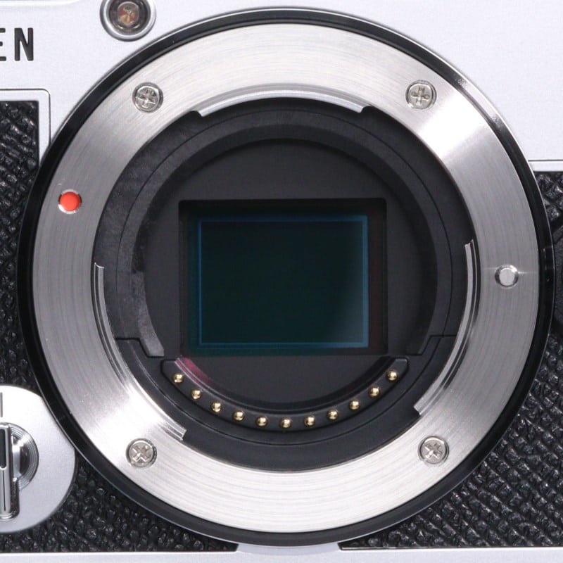 OLYMPUS／OM SYSTEM PEN E-P7 ボディー シルバー Aランク 中古｜フジヤ