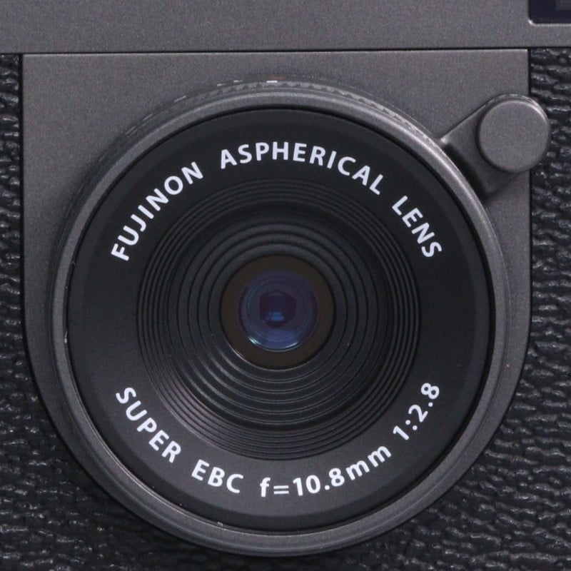 X half (FUJIFILM X-HF1) チャコールシルバー