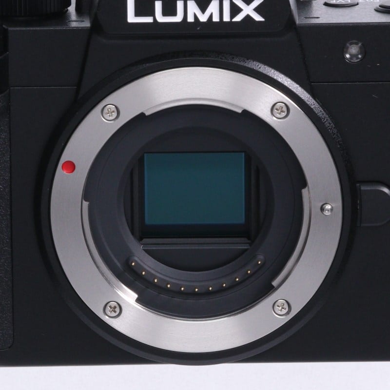 LUMIX G100D ボディ DC-G100D