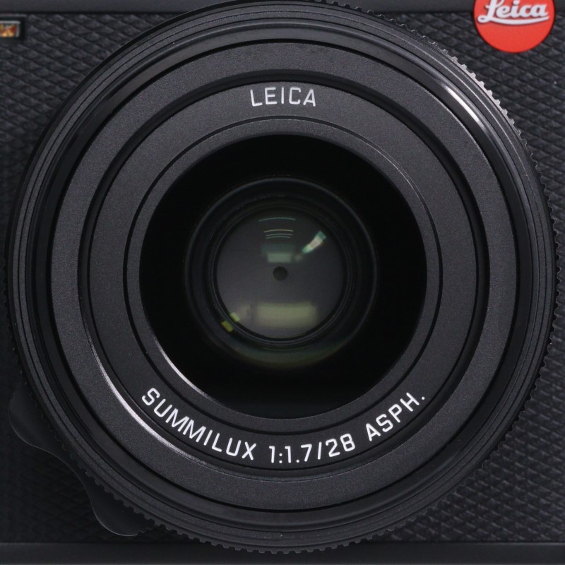 ライカQ3