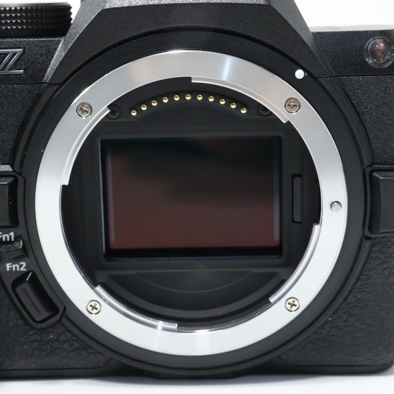 Z5II ボディ