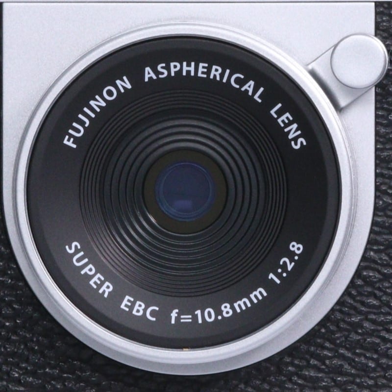 X half (FUJIFILM X-HF1) シルバー