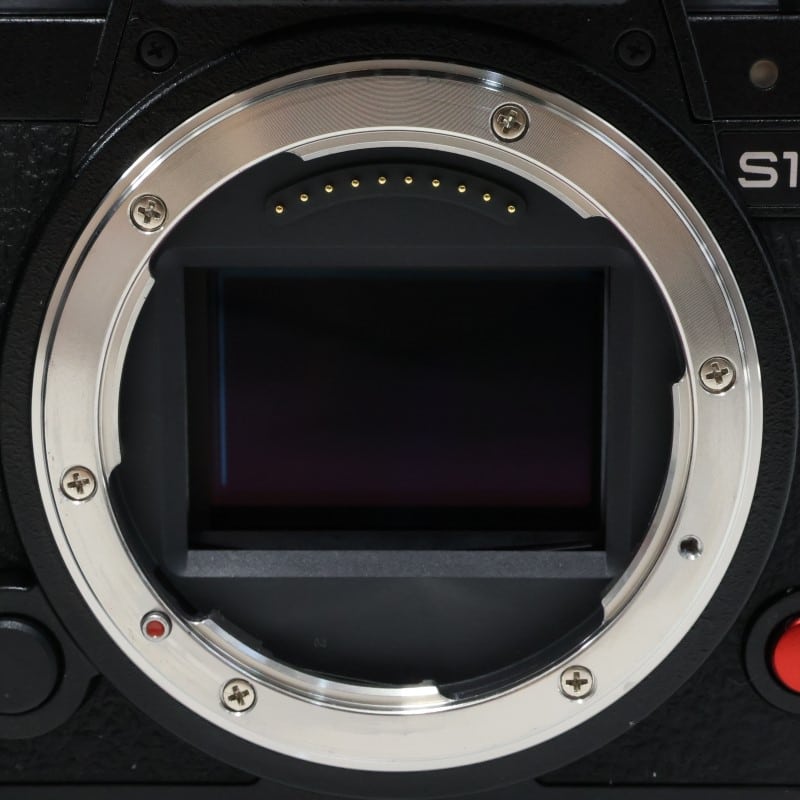 LUMIX S1RII ボディ DC-S1RM2
