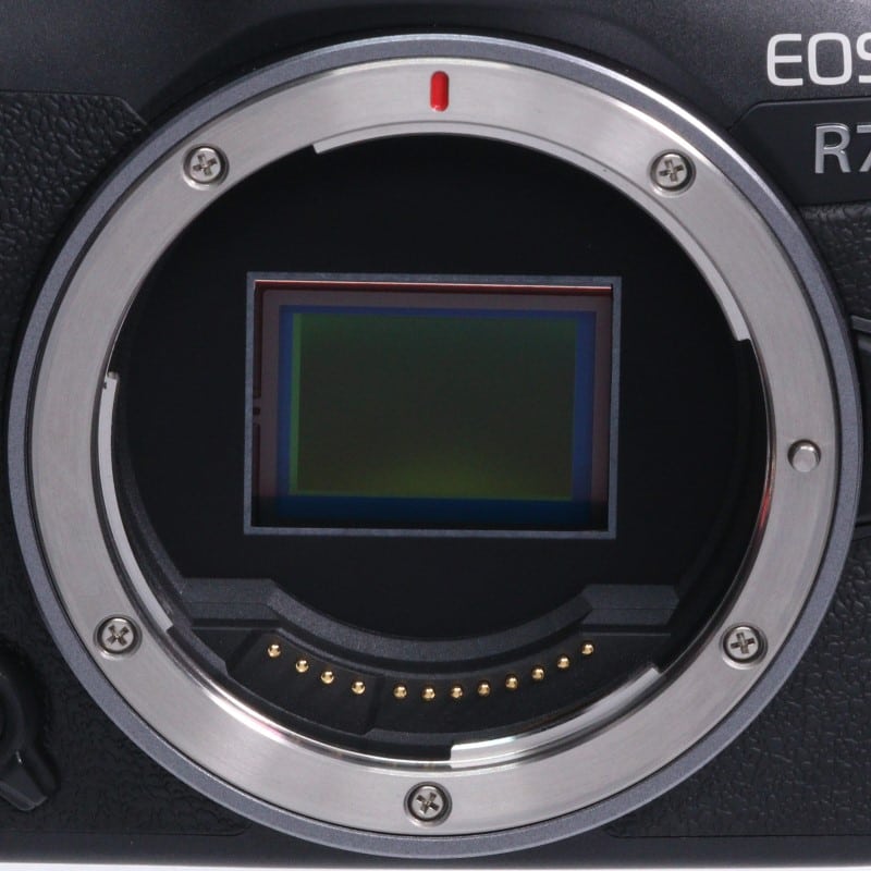 EOS R7 ボディー