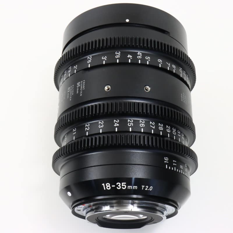 18-35mm T2/EF feet [High Speed Zoom Line 18-35mm T2 EFマウント フィート表示]
