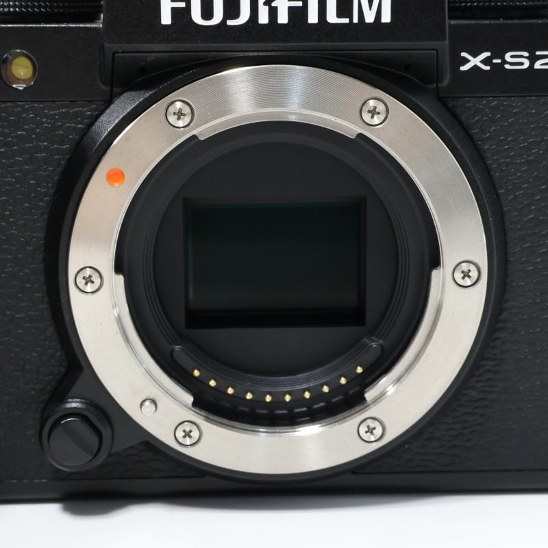 FUJIFILM X-S20 ボディ