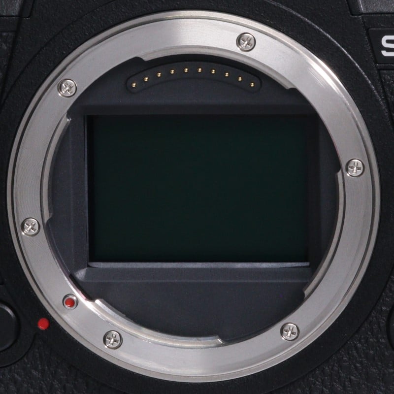 LUMIX S1R ボディ DC-S1R-K