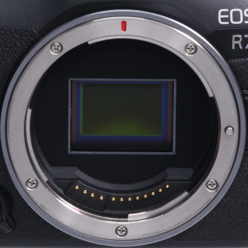 EOS R7 ボディー