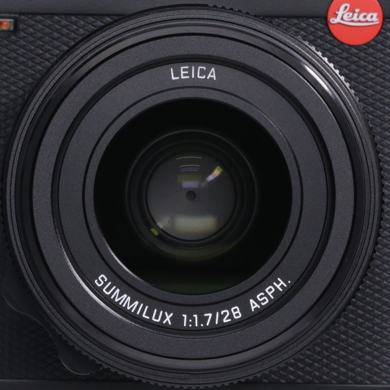 ライカQ3