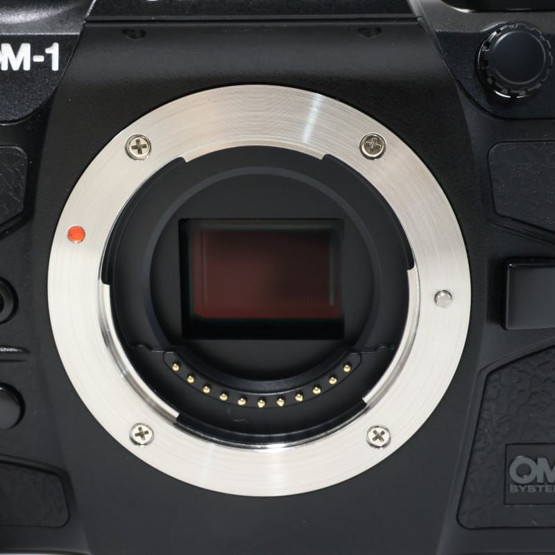 OM SYSTEM OM-1 ボディー
