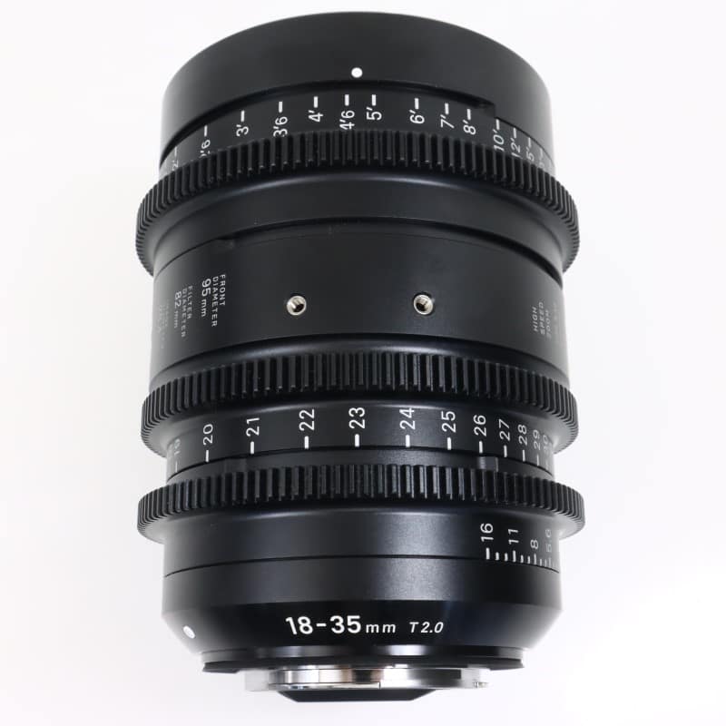 18-35mm T2/EF feet [High Speed Zoom Line 18-35mm T2 EFマウント フィート表示]