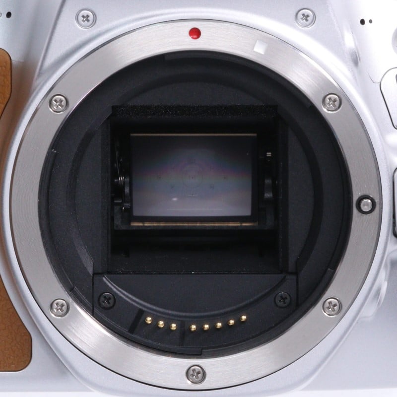 EOS Kiss X9 ボディ シルバー