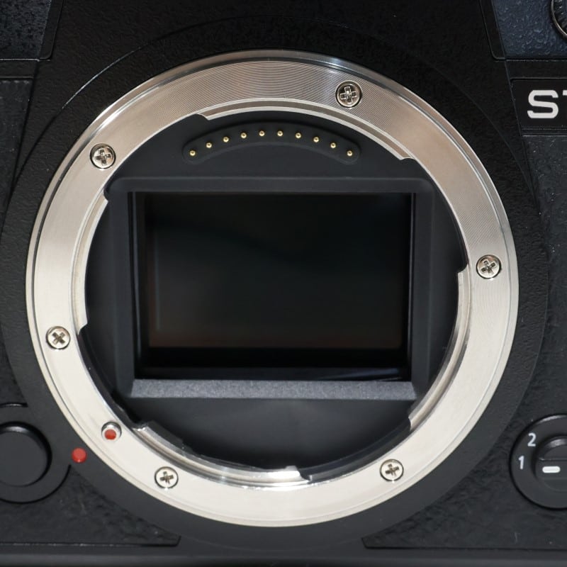 LUMIX S1R ボディ DC-S1R-K