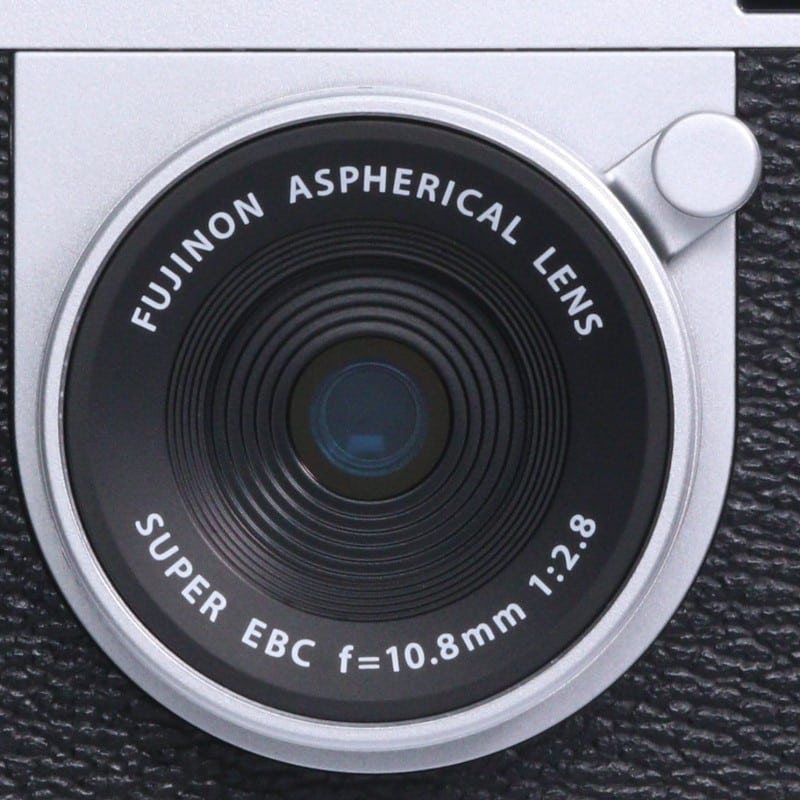 X half (FUJIFILM X-HF1) シルバー