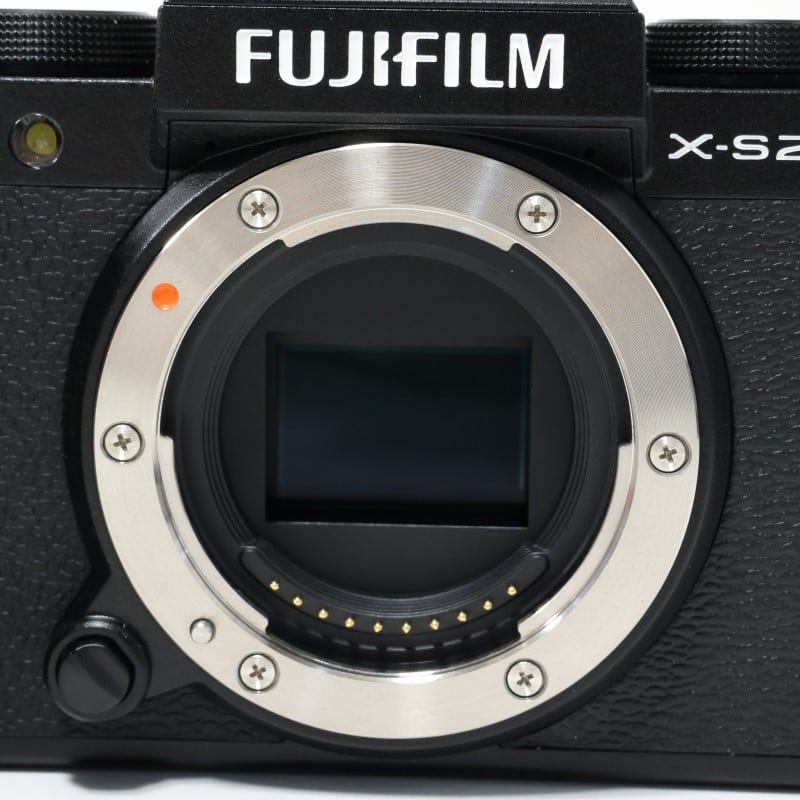 FUJIFILM X-S20 ボディ